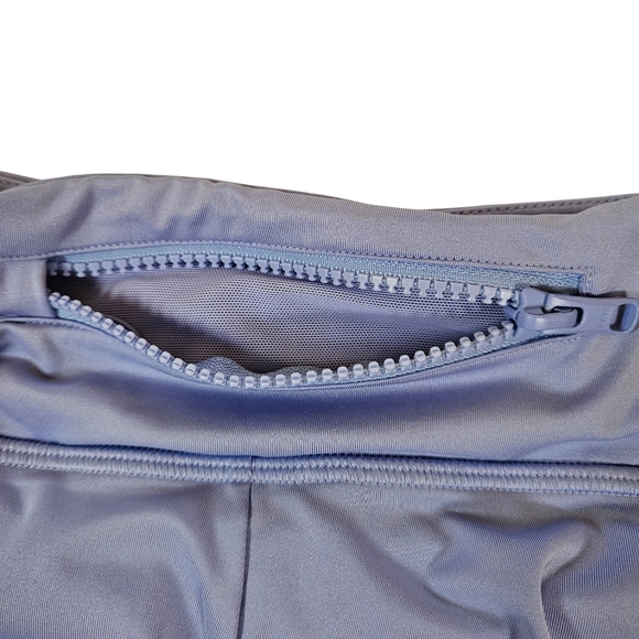 Athleta Cross Train Short, Blue, Size Small - Picture 5 of 16